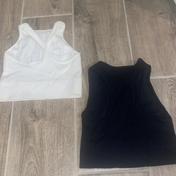 Ribbed tank bundle - Picture 2 of 3